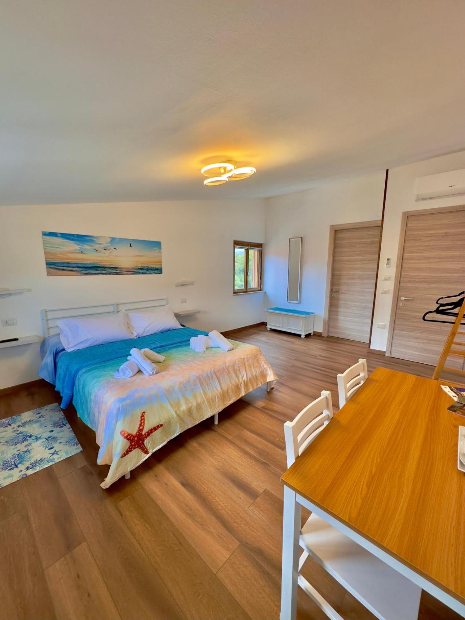 Casa Del Mare Hotell Bosa Eksteriør bilde